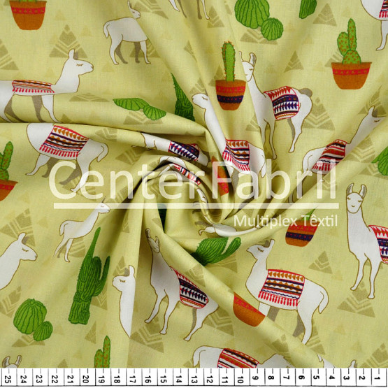Tecido Tricoline Est Coleção Andina -Lhamas Fdo Amarelo Largura 150cm 100%Algodão 115gr/m² Conserv1-J/2-2/3-2/