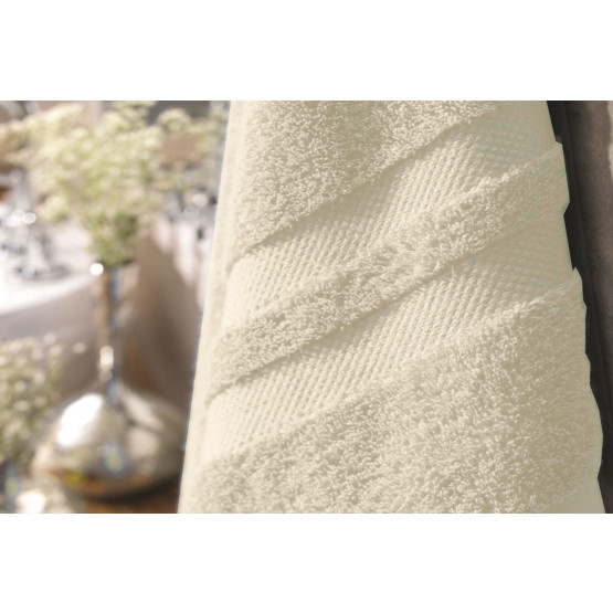 Toalha Banho Gigante Egipto Classic Cru 90x160cm cor1112 100% Algodão de R$105,90 por