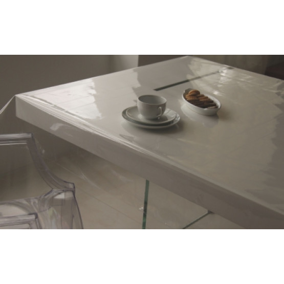 Plástico Transparente Cristal 0,30mm p/ Toalha de Mesa Lg.140cm - venda por metro